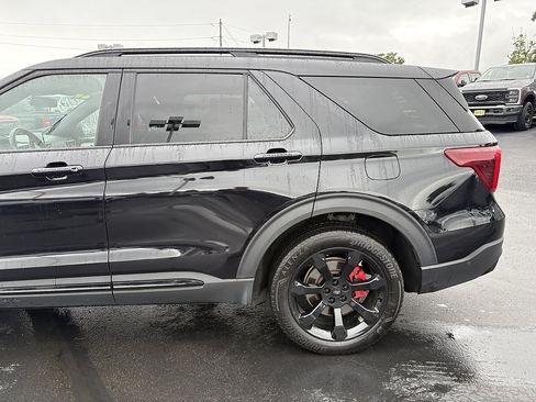 Certified 2020 Ford Explorer ST w/ ST Street Pack AWD/4WD image 12