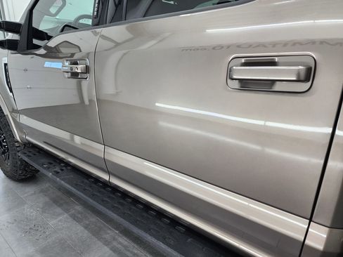 Used 2022 Ford F250 Lariat w/ Tremor Off-Road Package image 29