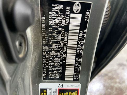 Used 2012 Toyota Camry XLE FWD image 28