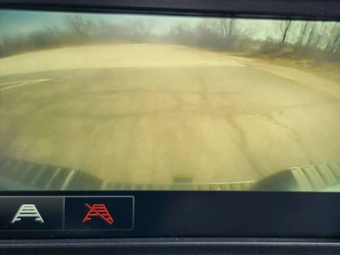 Used 2017 GMC Sierra 2500 Pickup 4D 6 1/2 ft w/ Sierra Convenience Package image 28