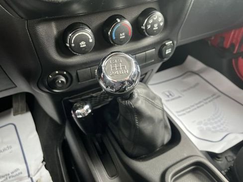 Used 2014 Jeep Wrangler Unlimited Sport w/ Quick Order Package 23S image 21