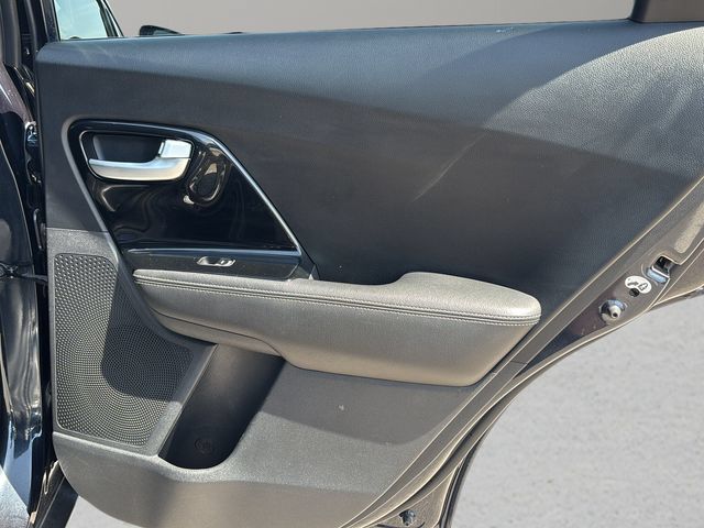 Used 2017 Kia Niro Touring w/ Advanced Technology Package FWD image 11