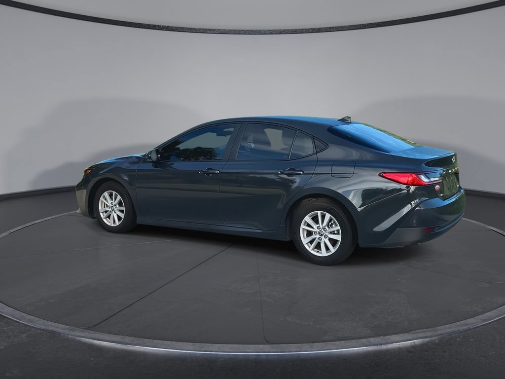 Used 2026 Toyota Camry LE FWD image 6