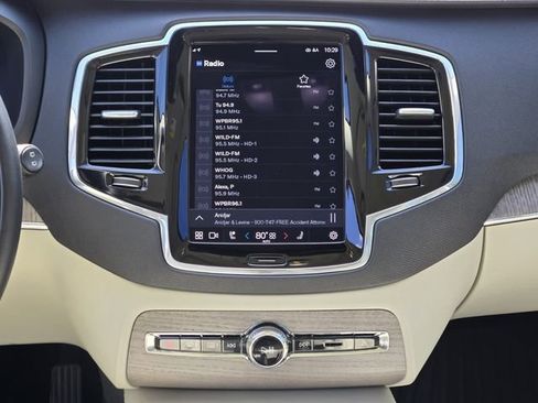 Certified 2023 Volvo XC90 B6 Plus w/ Protection Package Premier AWD/4WD image 18