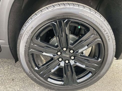New 2026 GMC Acadia Elevation w/ Black Edition FWD image 10