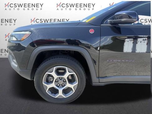 Used 2022 Jeep Compass Trailhawk w/ Trailhawk Elite Group image 24