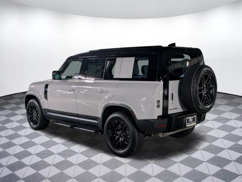 New 2026 Land Rover Defender 110 S AWD/4WD image 3