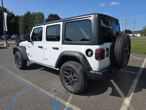 New 2025 Jeep Wrangler Sport S image 6