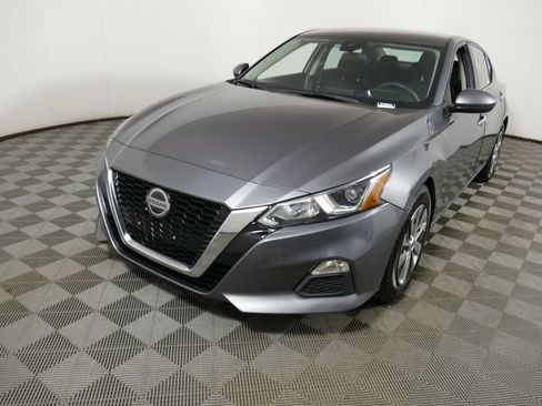 Used 2021 Nissan Altima 2.5 S FWD image 3