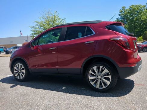 Used 2020 Buick Encore Preferred FWD image 6