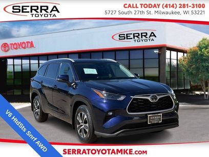 Used 2022 Toyota Highlander XLE