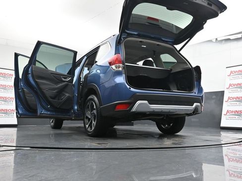 Used 2022 Subaru Forester Touring image 41