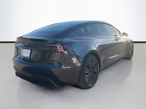 Used 2025 Tesla Model 3 Long Range image 5