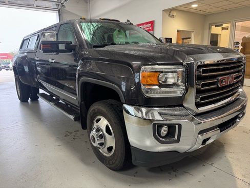 Used 2015 GMC Sierra 3500 SLT image 3