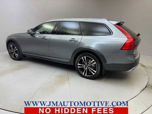 Used 2019 Volvo V90 T5 Cross Country w/ Protection Package Premier image 3