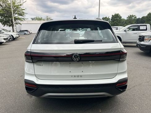 Used 2025 Volkswagen Taos S FWD image 4