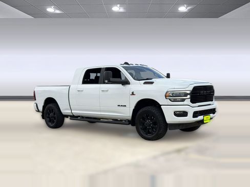 Used 2021 RAM 3500 Big Horn w/ Level 2 Equipment Group image 7