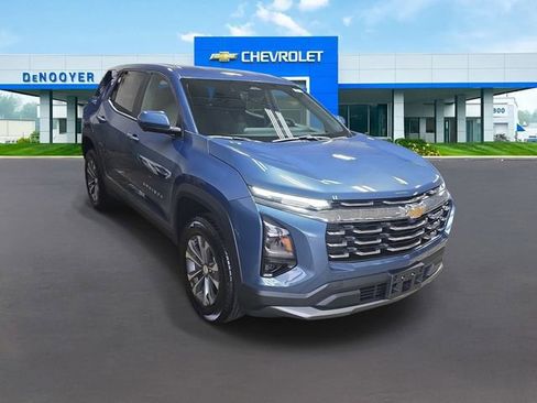 New 2026 Chevrolet Equinox LT w/ Safety and Technology Package AWD/4WD image 4