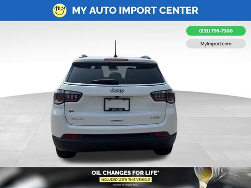 Used 2024 Jeep Compass Latitude AWD/4WD image 6