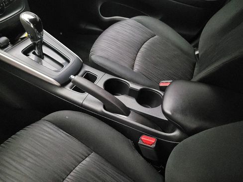 Used 2019 Nissan Sentra SV FWD image 26