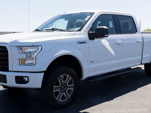 Used 2016 Ford F150 XLT w/ Equipment Group 302A Luxury AWD/4WD image 17