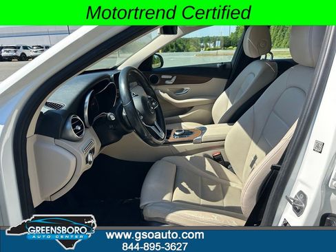 Used 2020 Mercedes-Benz C 300 4MATIC Sedan image 12