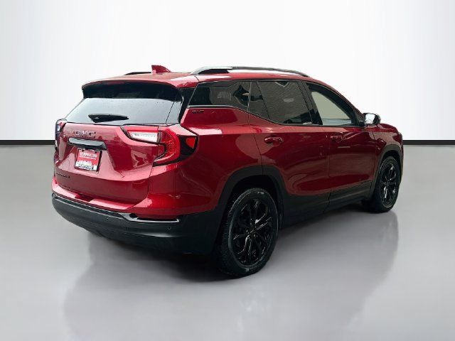 Used 2022 GMC Terrain SLT w/ Infotainment Package II FWD image 6
