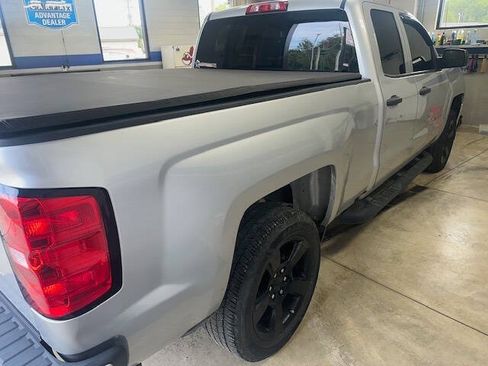 Used 2018 Chevrolet Silverado 1500 Custom w/ Rally 1 Edition AWD/4WD image 8