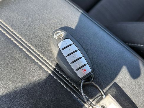 Used 2025 Nissan Altima 2.5 SV image 21