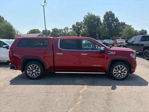 Used 2024 GMC Sierra 1500 Denali w/ Denali Reserve Package AWD/4WD image 7