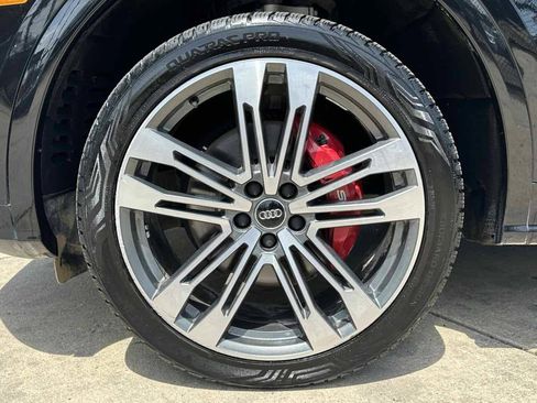 Used 2018 Audi SQ5 Prestige AWD/4WD image 9