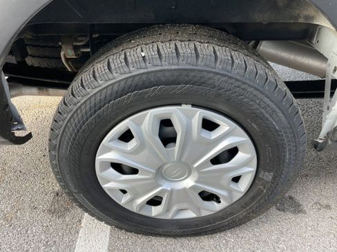 Used 2023 Ford Transit 350 XLT image 12