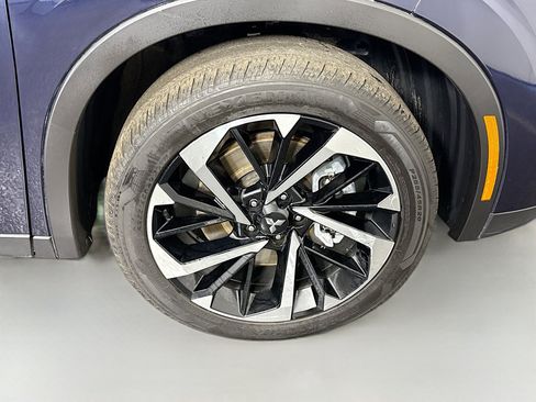 Used 2024 Mitsubishi Outlander SE Black Edition image 32