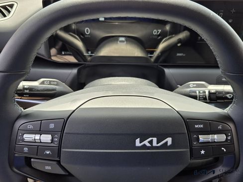 Certified 2025 Kia K4 EX FWD image 29