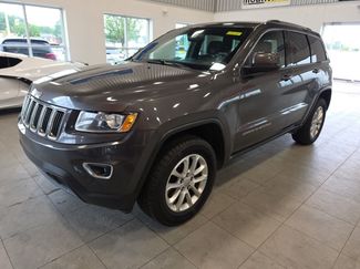 Used 2014 Jeep Grand Cherokee Laredo w/ 18" Wheel & 8.4" Radio Group AWD/4WD video 1