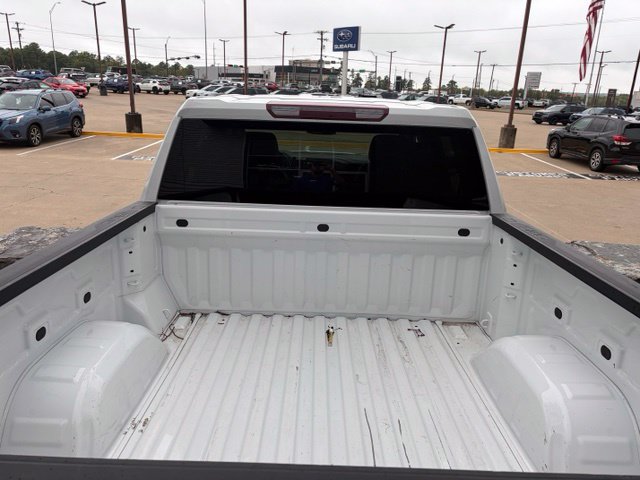 Used 2025 GMC Sierra 1500 SLT AWD/4WD image 16