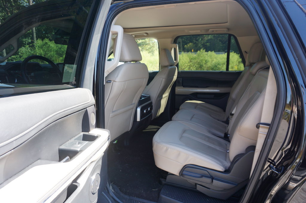 Used 2023 Ford Expedition Max Limited AWD/4WD image 16