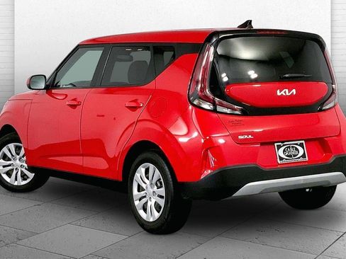 Certified 2024 Kia Soul LX FWD image 11