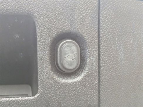 Used 2019 GMC Yukon XL Denali w/ Denali Ultimate Package image 14