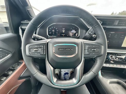 New 2026 GMC Sierra 2500 Denali Ultimate image 46