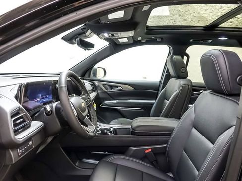 New 2026 Chevrolet Traverse LT AWD/4WD image 9