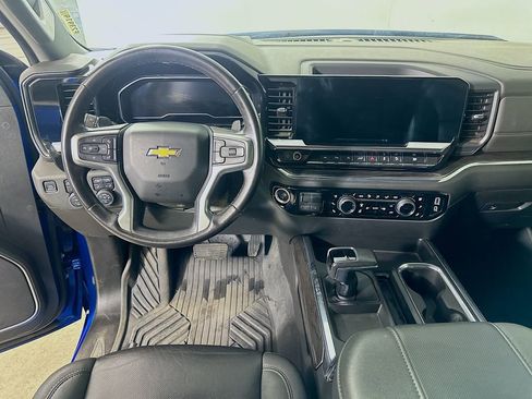 Used 2023 Chevrolet Silverado 1500 LTZ image 17