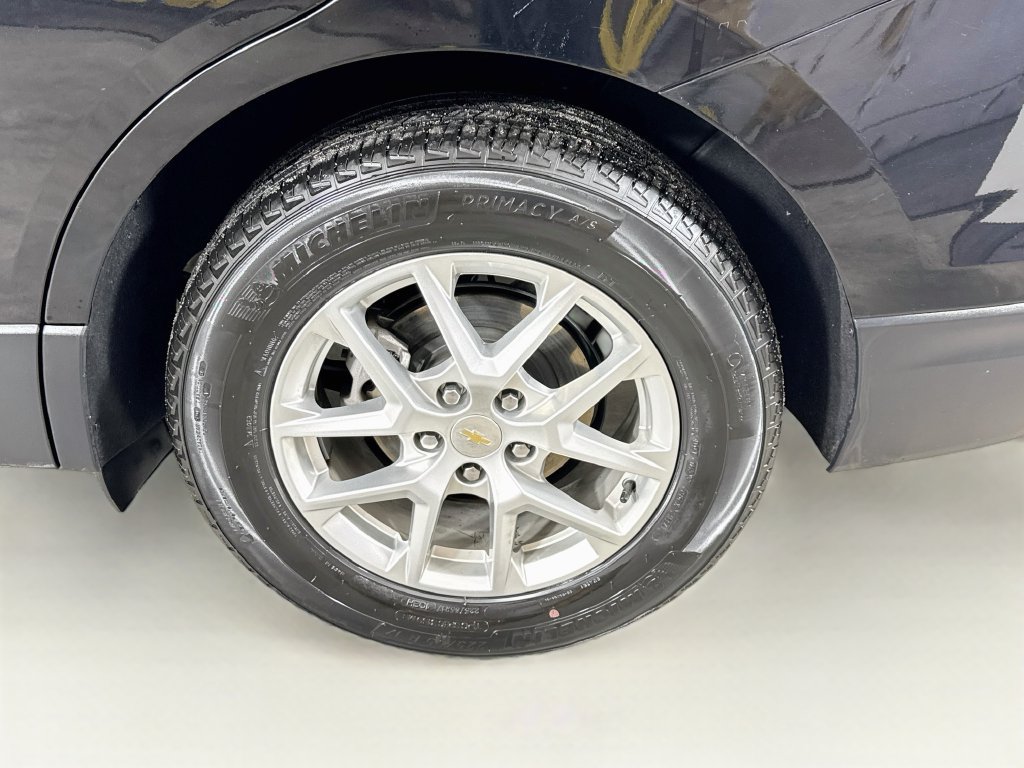 Used 2024 Chevrolet Equinox LT FWD image 31