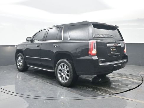 Used 2018 GMC Yukon Denali image 4