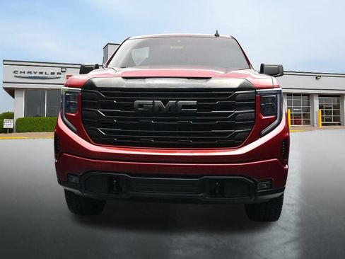 Used 2023 GMC Sierra 1500 Elevation w/ X31 Off-Road Package AWD/4WD image 8