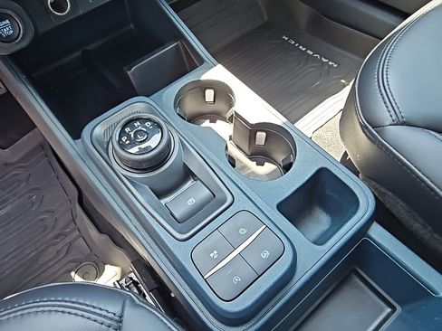 Used 2023 Ford Maverick Lariat w/ Lariat Luxury Package image 26