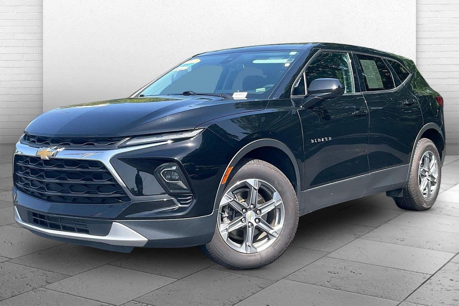 Used 2024 Chevrolet Blazer LT AWD/4WD image 12