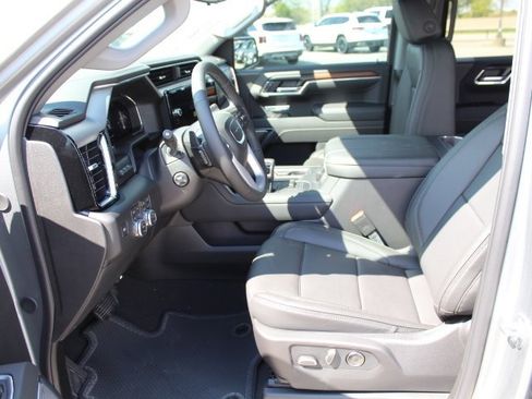 New 2026 GMC Sierra 1500 Denali w/ Denali Reserve Package image 12