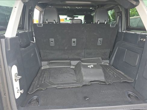 Used 2025 Ford Bronco Outer Banks AWD/4WD image 6