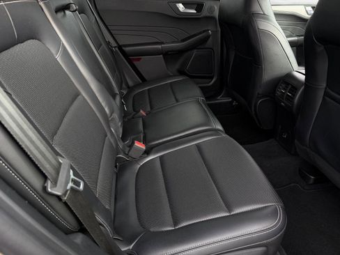 Used 2021 Ford Escape SEL w/ Technology Package image 27